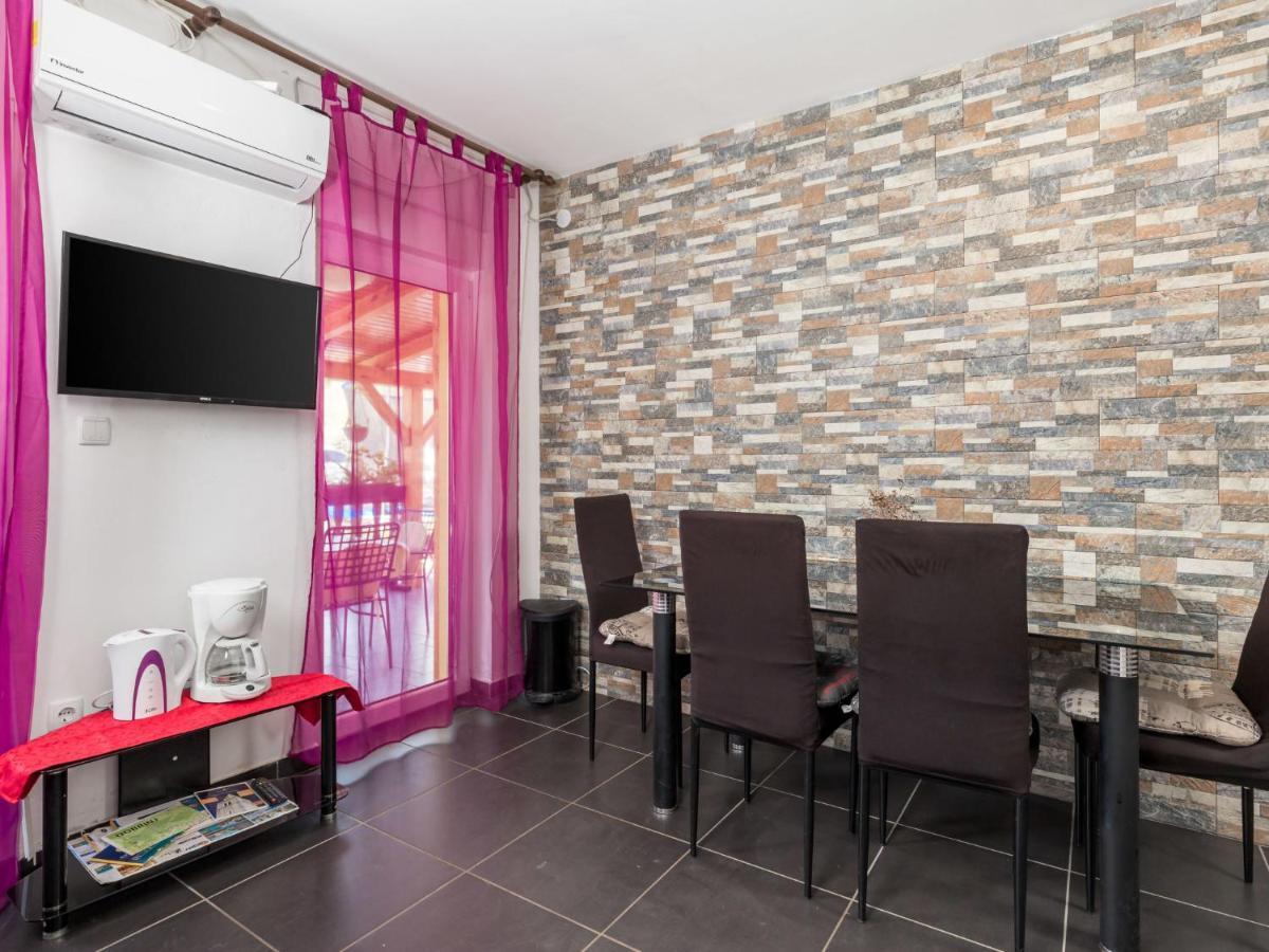 Holiday Home Radmila - Mlk137 By Interhome Šilo Zewnętrze zdjęcie